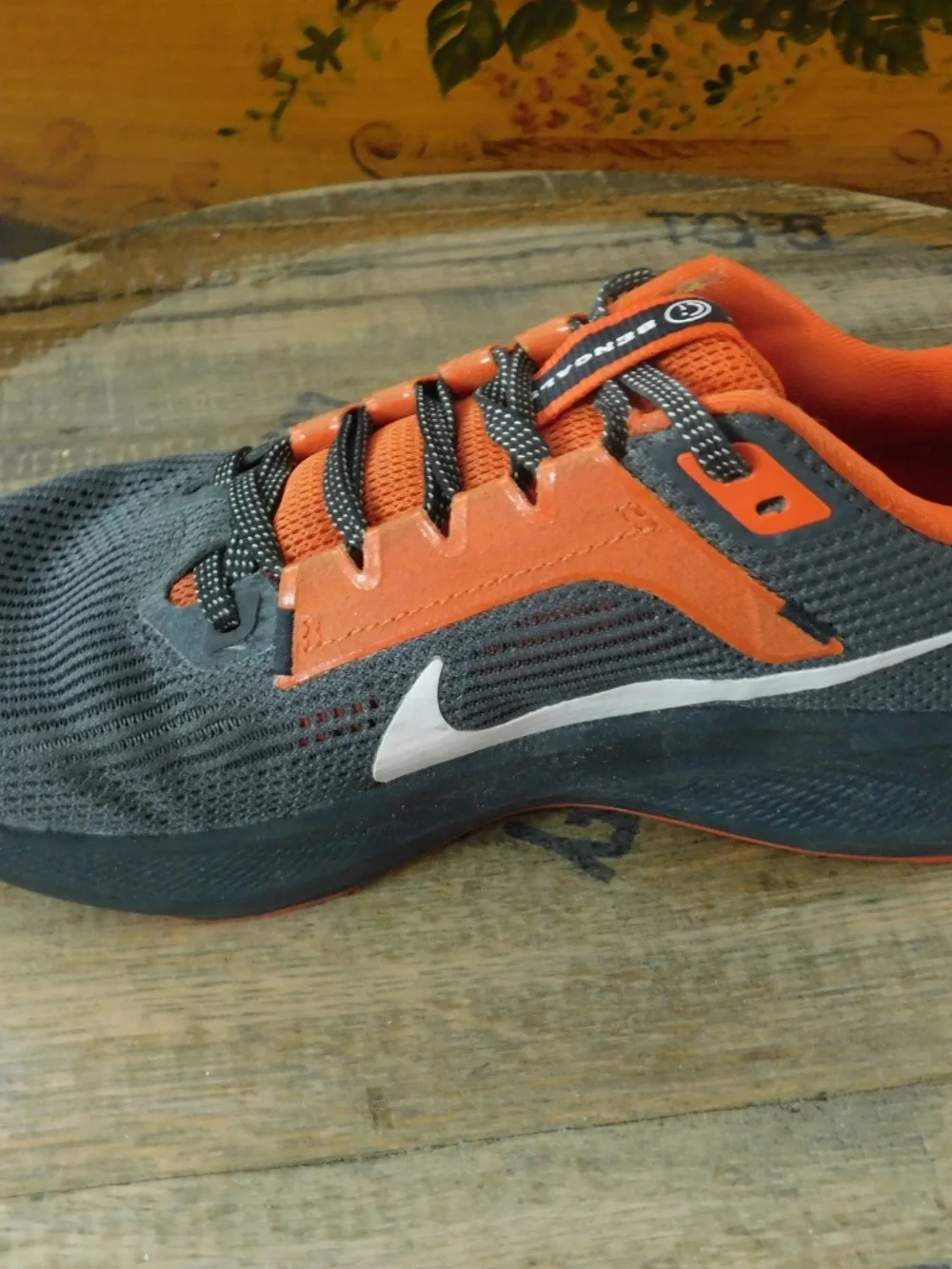 Nike Pegasus 40 Cincinnati Bengals shoes sz 6.5